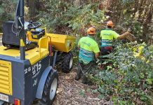 La Xunta realiza labores de conservación en varios tramos fluviales de Oia