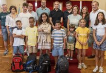 Tui recibe a cuatro niños saharauis que disfrutarán de unas “Vacacións en Paz”