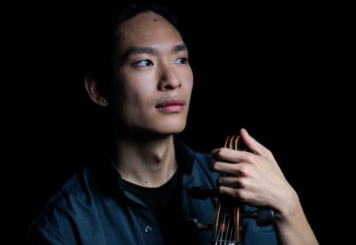 Mon-puo Lee