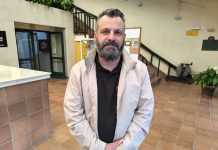 O BNG asegura que «Carrero pon en risco unha subvención de 1,5M€ para a piscina municipal»
