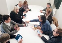 Nigrán ofrece una sesión práctica para mayores sobre almacenamiento de fotos en el móvil