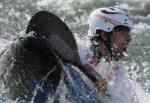 El teixugo Manu Ochoa, séptimo en la prueba individual de kayak cross del Mundial de Slalom