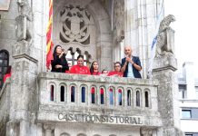 Las campeonas dan el pregón y O Porriño entero responde: «comezan as Festas do Cristo»
