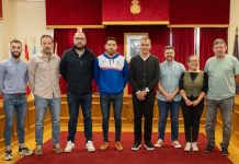 Tui homenajea a Iván Alonso Lage tras su participación en el Mundial y su retirada del piragüismo profesional