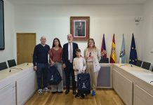 Baiona recibe a los dos hermanos de Belesar que triunfan en el mundo del patinaje