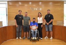 Tomiño recibe a David Mella y Daniel Costas tras su participación en el Mundial de Piragüismo Sprint y Paracanoe