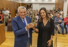 Tomiño rinde homenaje a Manuel Álvarez por toda una vida dedicada al bien común