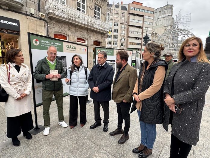 Exposición en Principe-Un pobo en chamas