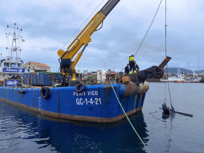 limpieza darsena puerto vigo