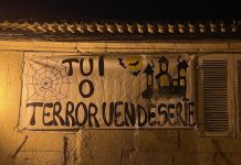El Casco Vello de Tui convierte el Samaín en una protesta creativa contra el abandono del centro histórico