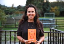 La tudense Alejandra Rusell publica su primer libro de microrrelatos, “El juego del escondite”