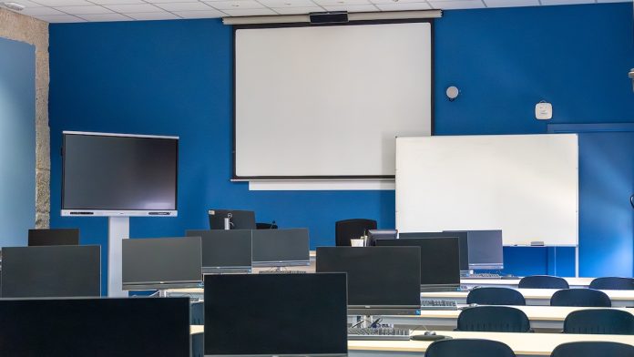 Aula CEMIT Tui