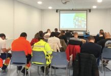 Emergencias sanitarias, GES del Val Miñor y Policía Local de Gondomar se forman en salud mental de la mano de Avelaíña