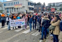 Abel Caballero traslada su apoyo al CIFP Manuel Antonio