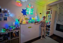Mauro, el pequeño artista de Vigo que crea su propia ciudad navideña