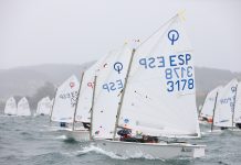 El Náutico vigués coloca a José Luis Ríos cerca del Top-Ten en el Meeting Ciudad de Vigo de Optimist