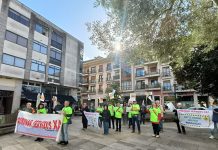 La Plataforma por un Gondomar con Servizos vuelve a salir a la calle y estrena camiseta reivindicativa