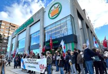A CIG-Servizos mobilizouse contra «o acoso en Mercadona» coincidindo coa inauguración dun súper en Vigo