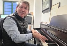 Gabriel Rodríguez se despide como director tras una vida dedicada a la música en Mougás y Baiona