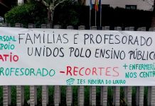 El profesorado del IES Ribeira do Louro se moviliza para defender la enseñanza pública y su calidad