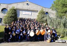 Las notas de la Navidad resuenan en Tui con conciertos, rondallas y música en la calle