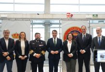 El capitán de navío Jaime Toledano toma posesión como responsable de la Comandancia Naval
