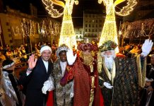 La Cabalgata de Reyes de O Porriño reúne a miles de personas