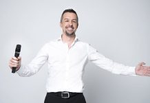 Risas aseguradas en Beade con la actuación de Dani Fontecha