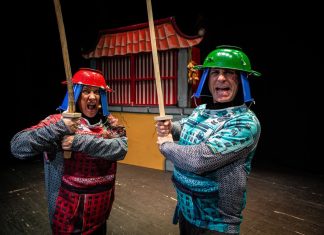 Mil escolares de Tui asistirán a cinco funciones en el Teatro Municipal