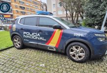 La Policía Nacional arresta a un hombre en Vigo por un tirón y una estafa tras usar las tarjetas robadas
