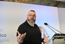 Tomiño reflexiona sobre cómo conectar con las nuevas generaciones en la era digital