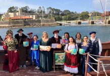 Baiona inaugura la Arribada con un libro solidario en el Día Mundial de las Enfermedades Raras
