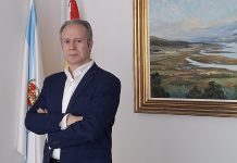 Carrero defiende la gestión del padrón y acusa al BNG de manipular los datos