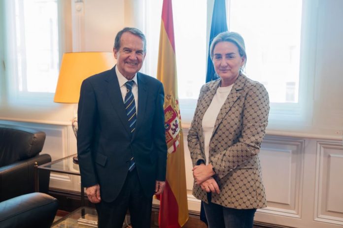 Abel Caballero-Ministra de deportes Milagros Tolón