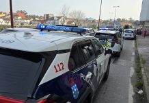 Herido un ciclista en Baiona tras impactar contra la puerta de un coche