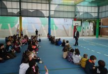 El CEIP Canicouva gana espacio de patio con el derribo de la antigua Casa de Mestres