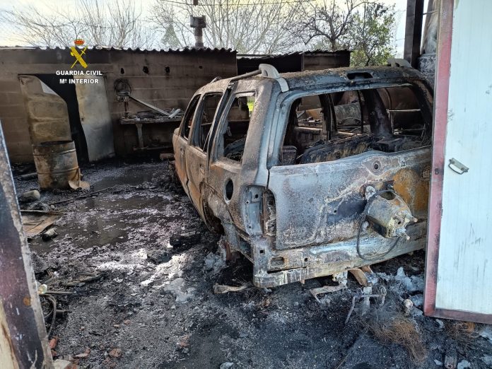 Detenido Tomiño Incendio nave