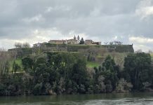 La fortificación de Tui y Valença protagoniza una ruta y una BARferencia