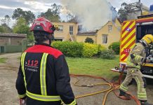 Un incendio calcina una cocina anexa a una vivienda en O Porriño
