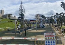 Baiona continúa la restauración de sus parques infantiles con mejoras en el Parque da Palma