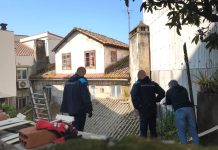 Rescatan a un vecino de Tui tras caer por un desnivel de unos 5 metros
