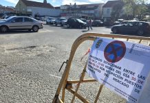 El mercadillo de Sabarís se traslada temporalmente por las obras de humanización de Santa Cristina