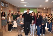 Mos rinde homenaje al poeta Samuel Merino en el Día de la Poesía