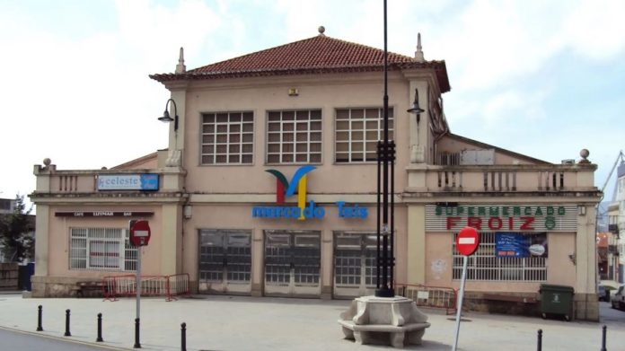 mercado de Teis