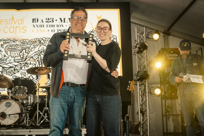 Fillas de Cassandra triunfa en el Festival de Cans con el videoclip “insolación”