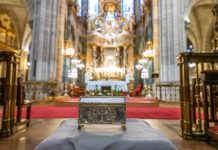 Tui realiza este año la Ofrenda del Antiguo Reino de Galicia en Lugo