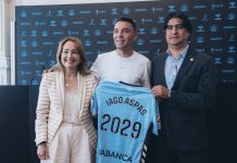 Iago Aspas renueva con el Celta