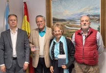 A Guarda homenajea la memoria del emigrante Avelino Vicente