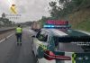 Cortada la AP-9 en Mos tras el vuelco de un camión cisterna con 32.000 litros de gasóleo