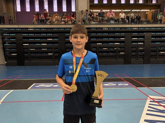 alvaro gomez badminton